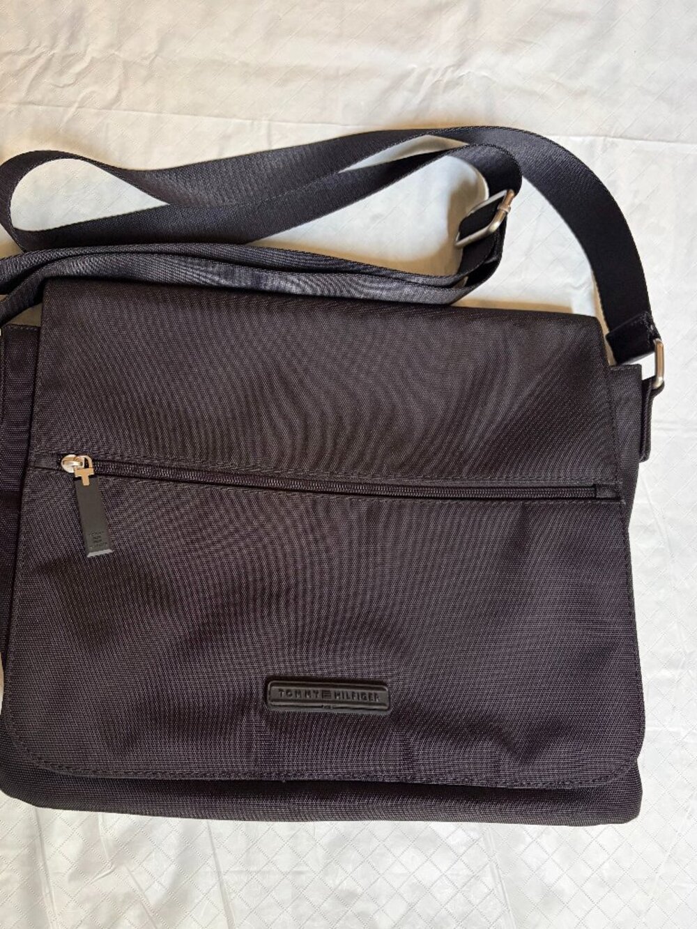 Tommy Hilfiger - Black Messenger Bag - New